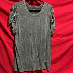 #291 size 2 Torrid Olive acid wash style Short Sleeve Top with Side Ties